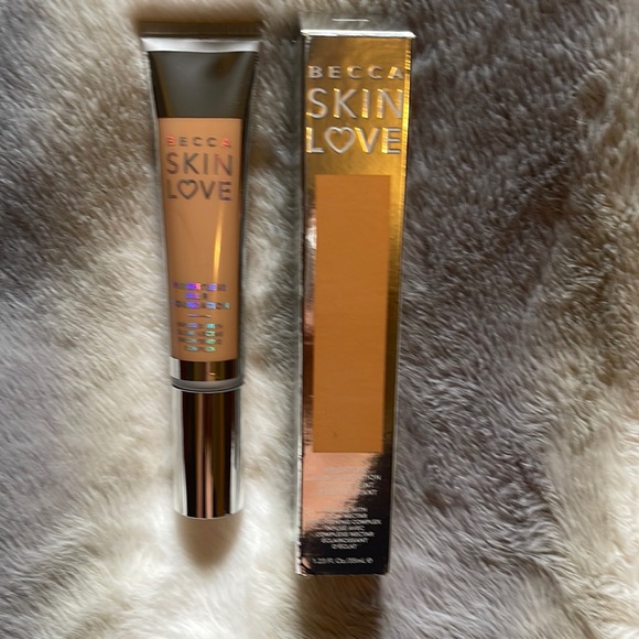 BECCA Other - - BECCA Cosmetics Skin Love  Blur Foundation